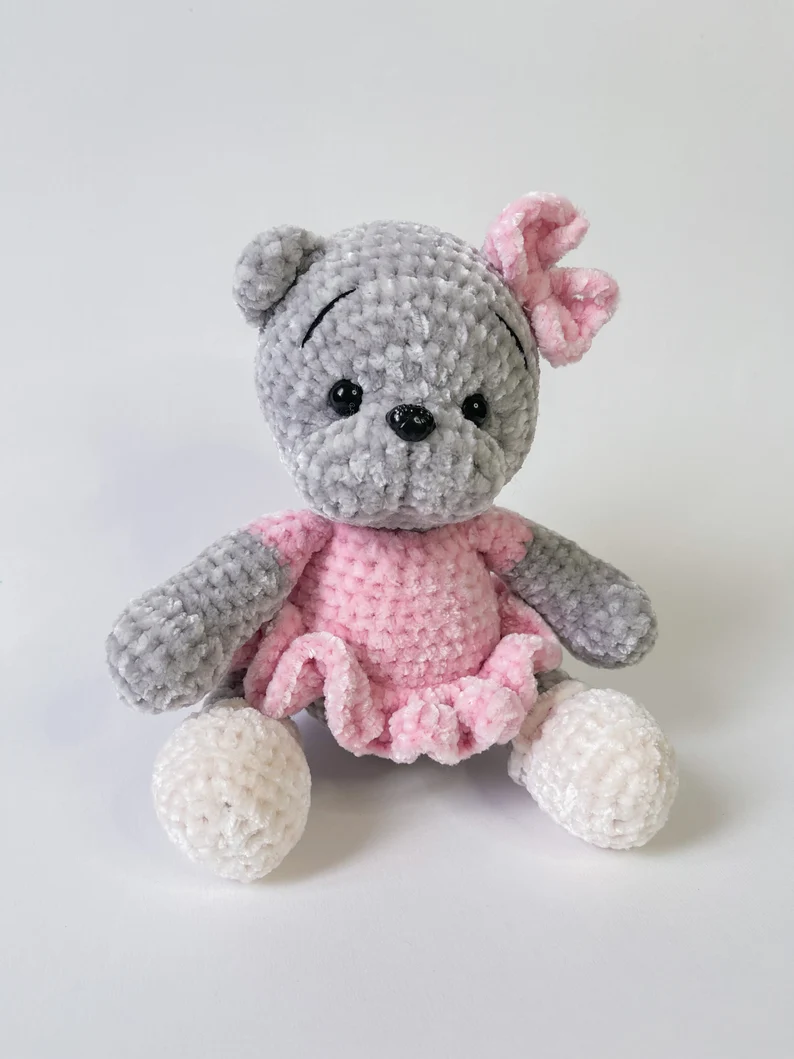 crochet-bears-canada