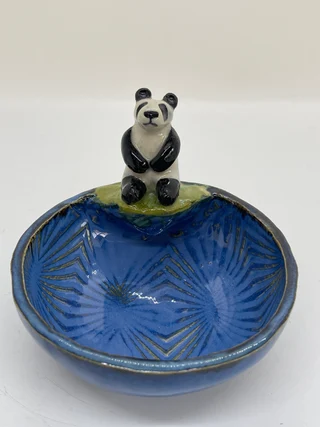 small-pottery-bowl-panda