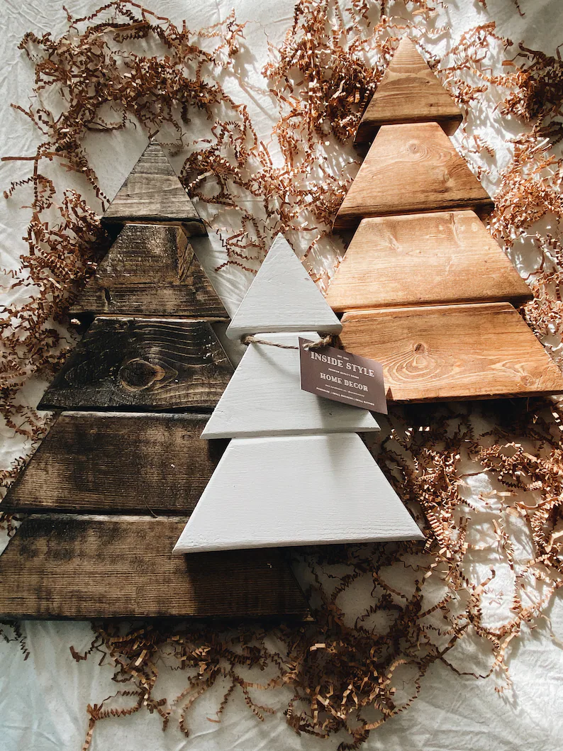 wooden-christmas-tree-decor