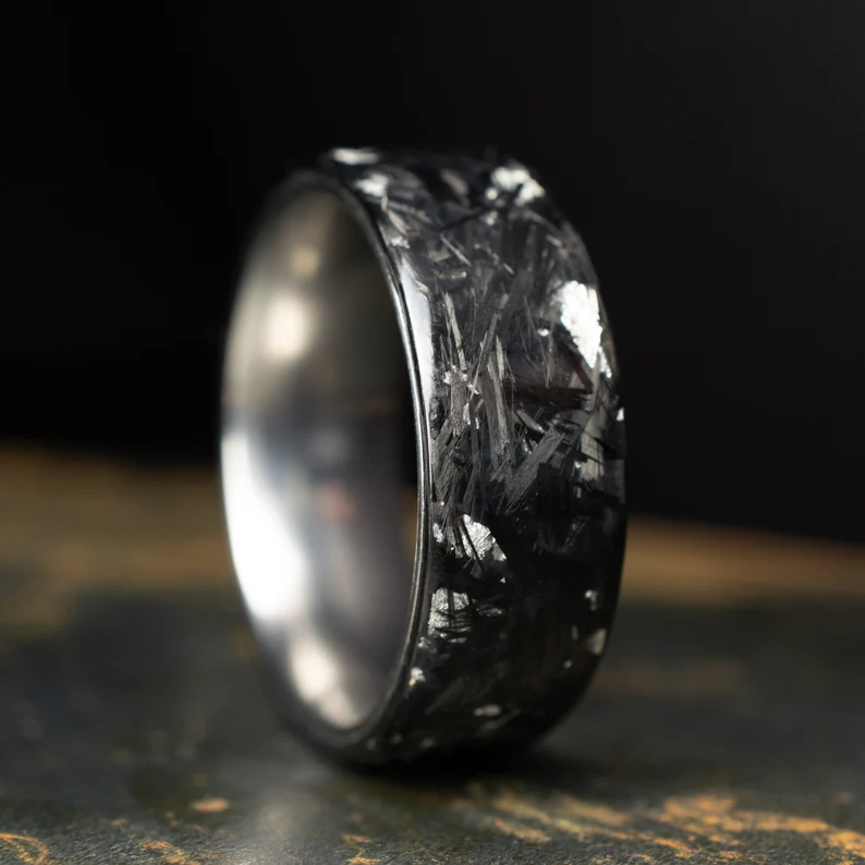 carbon-fiber-wedding-band